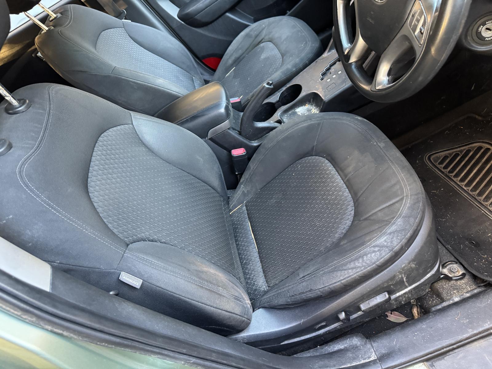 View Auto part Front Seat HYUNDAI IX35 2010