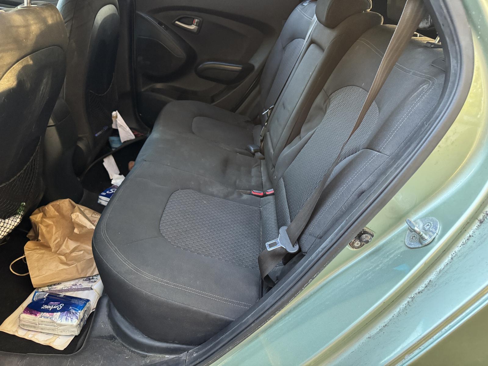 View Auto part 2nd Seat (Rear Seat) HYUNDAI IX35 2010