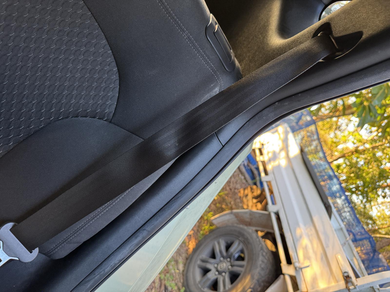View Auto part Seatbelt/Stalk HYUNDAI IX35 2010