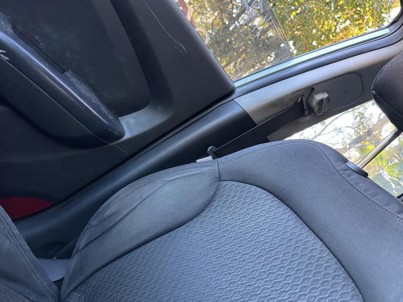 View Auto part Seatbelt/Stalk HYUNDAI IX35 2010