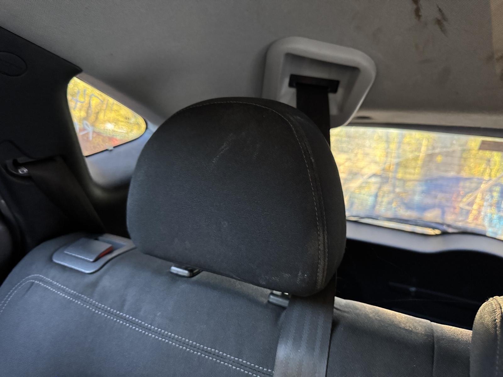 View Auto part Headrest HYUNDAI IX35 2010