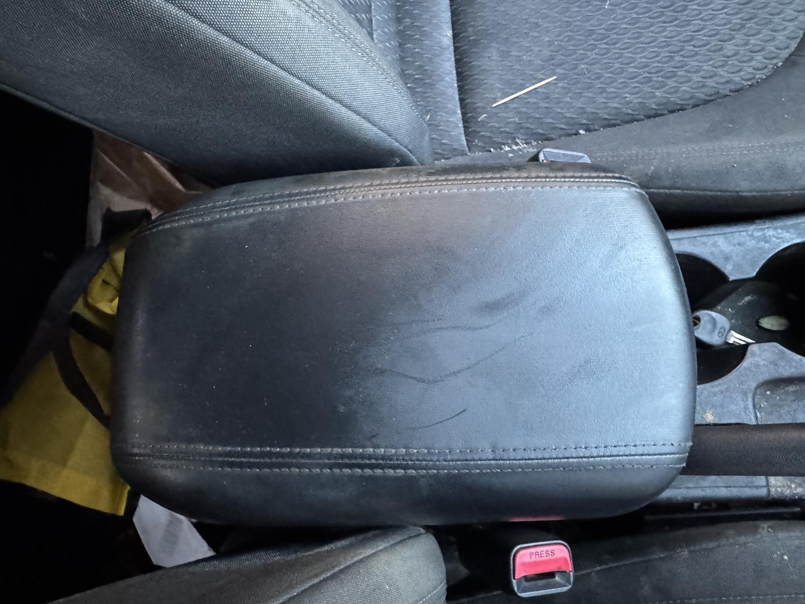 View Auto part Console HYUNDAI IX35 2010