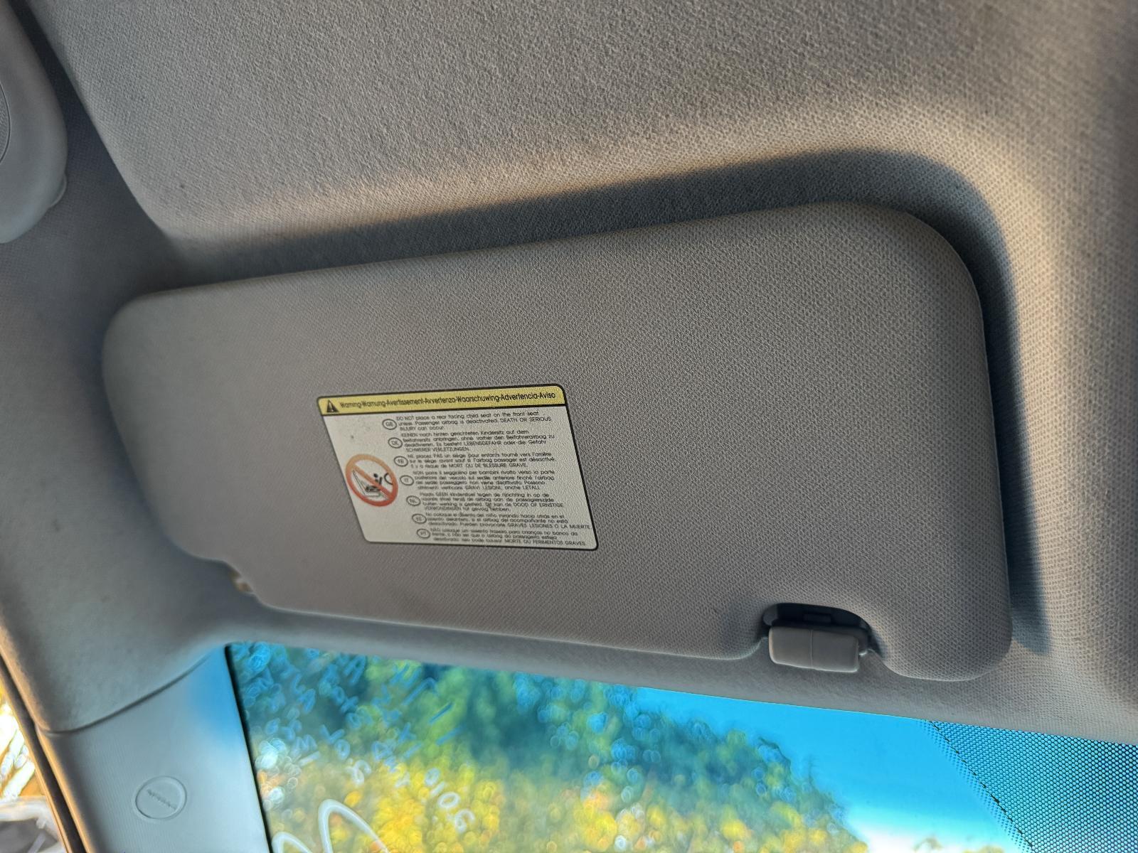 View Auto part Sunvisor HYUNDAI IX35 2010