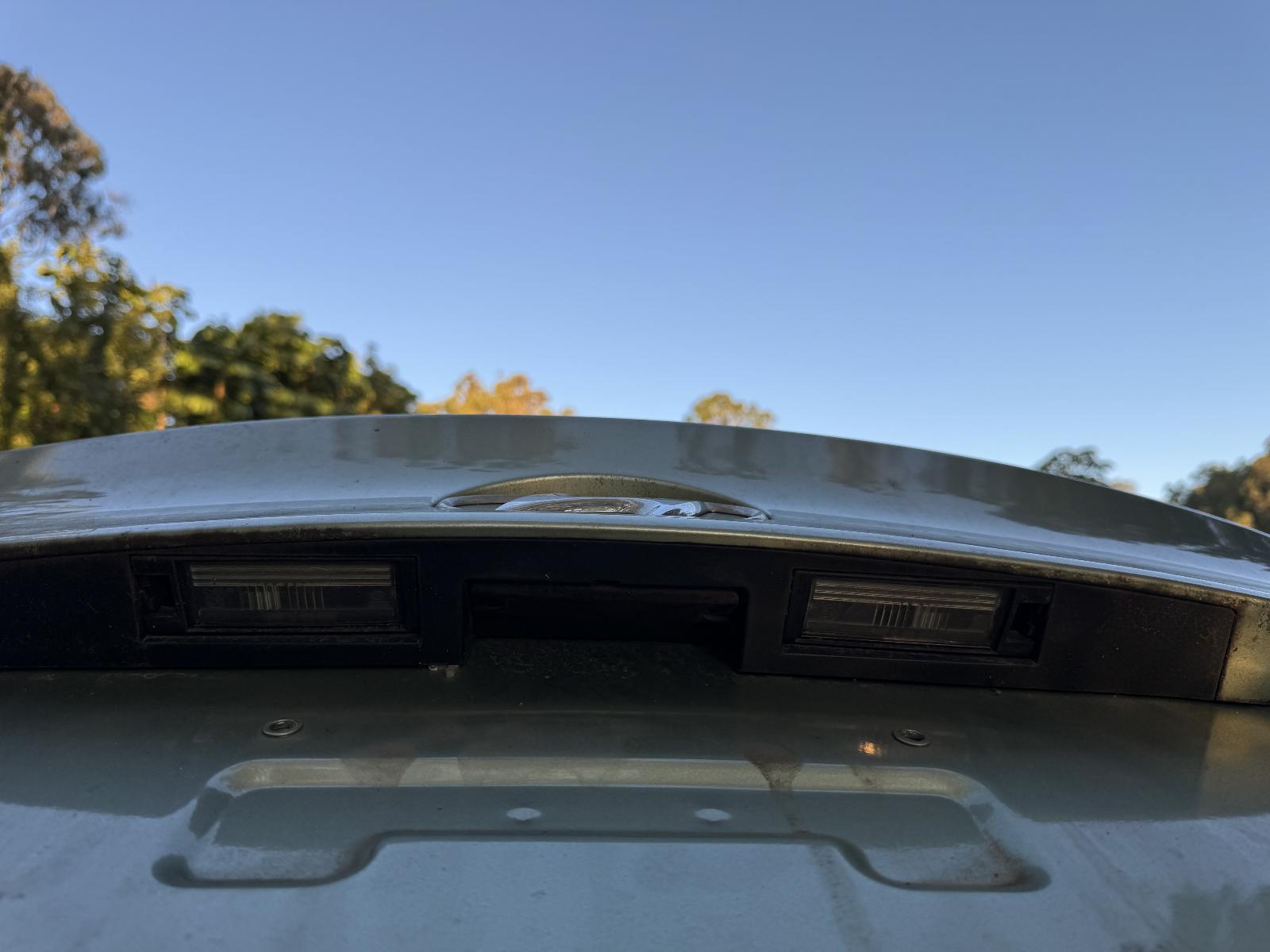 View Auto part Number Plate Lamp HYUNDAI IX35 2010
