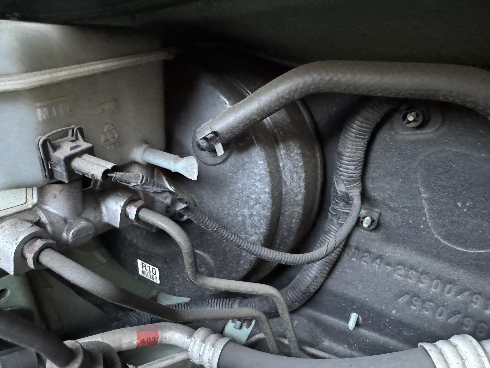 View Auto part Brake Booster HYUNDAI IX35 2010