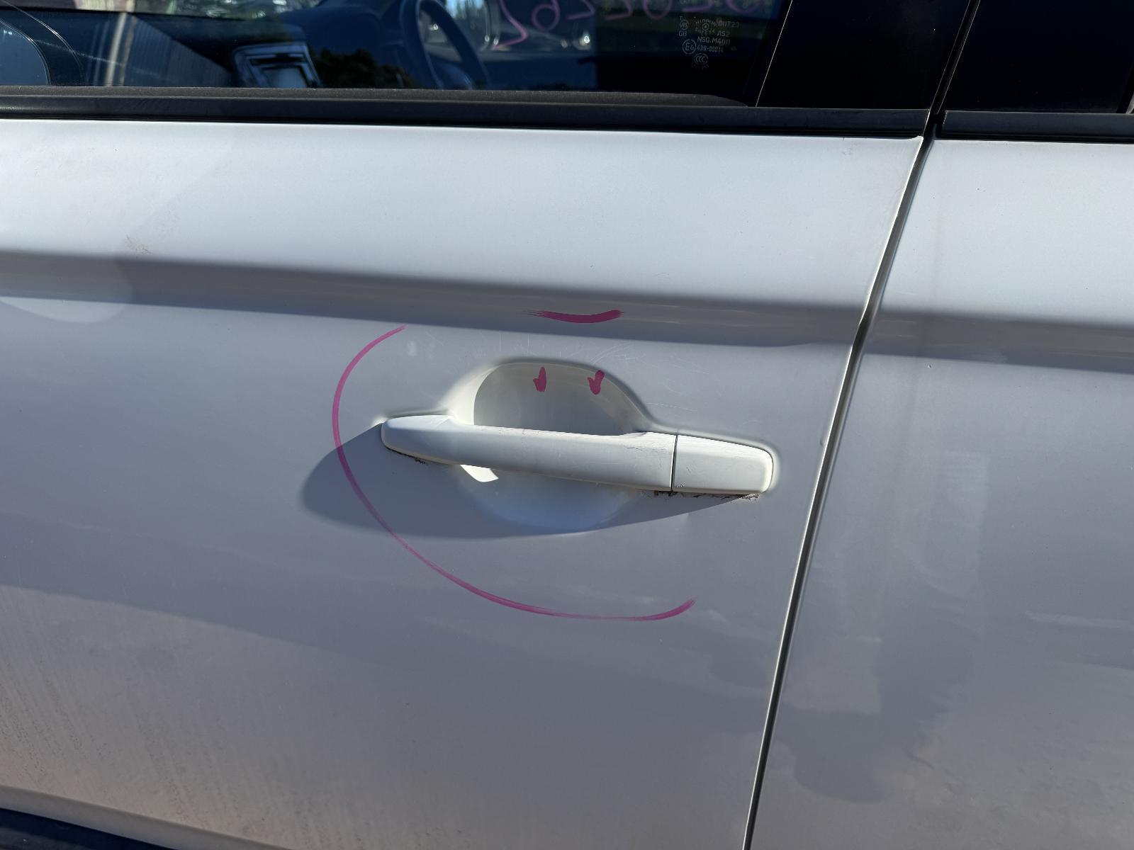 View Auto part Door Handle MITSUBISHI OUTLANDER 2012