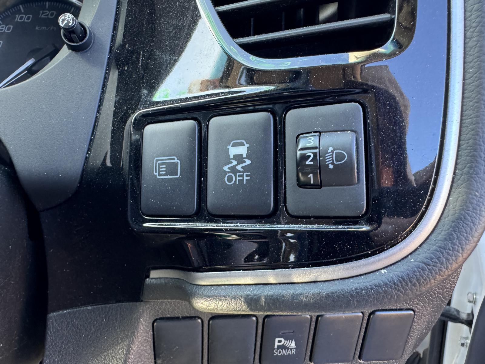 View Auto part Misc Switch/Relay MITSUBISHI OUTLANDER 2012
