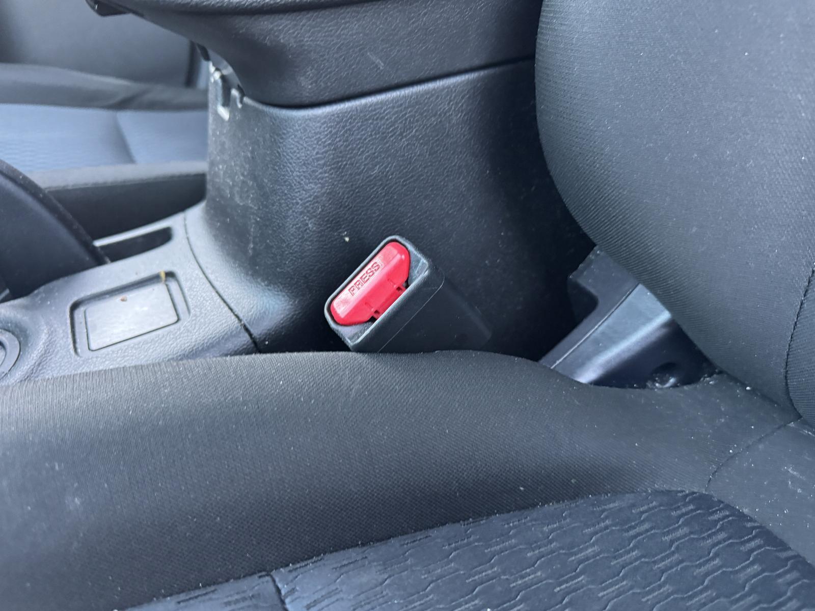 View Auto part Seatbelt/Stalk MITSUBISHI OUTLANDER 2012