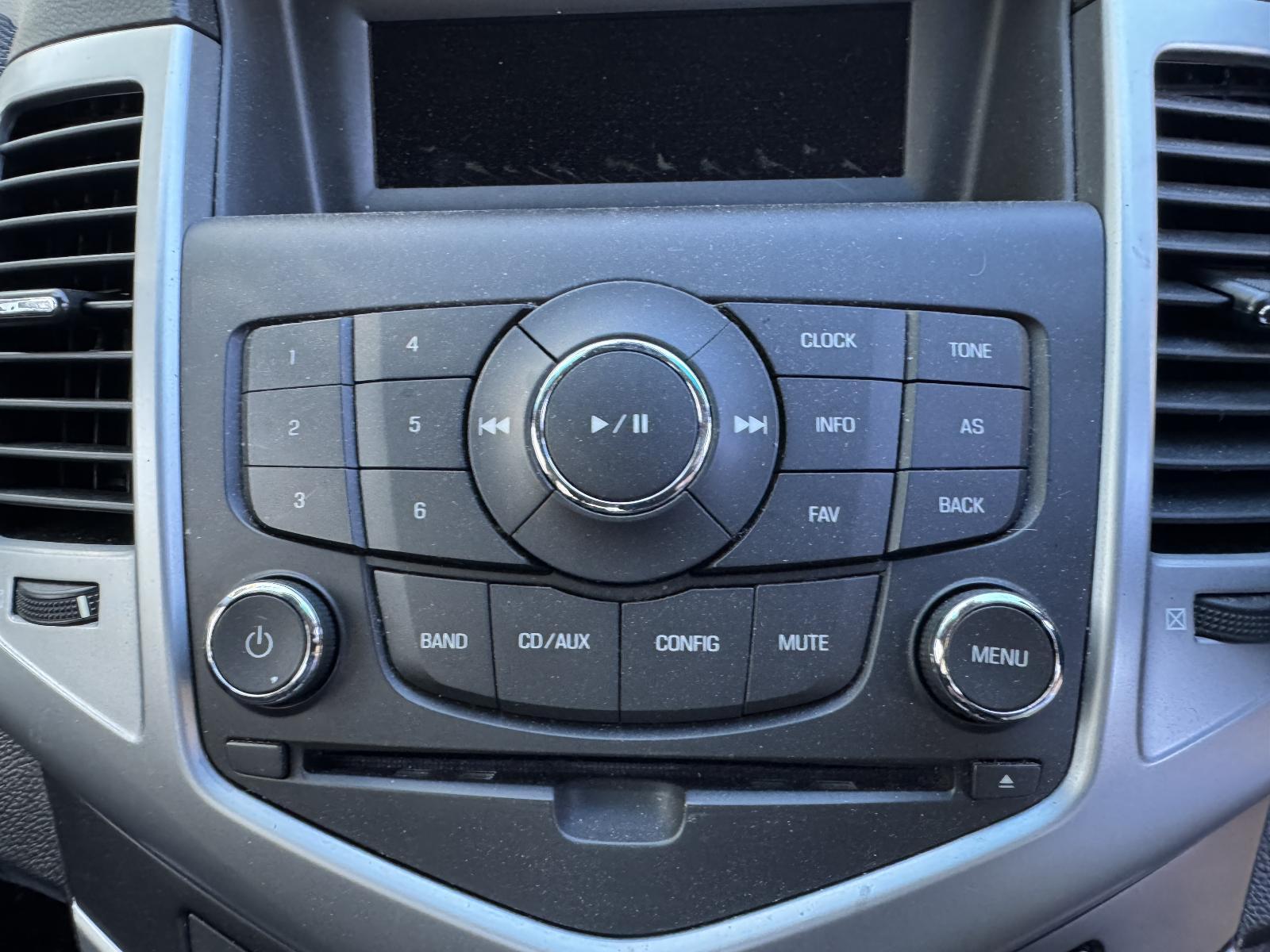 View Auto part Radio/Cd/Dvd/Sat/Tv HOLDEN CRUZE 2011
