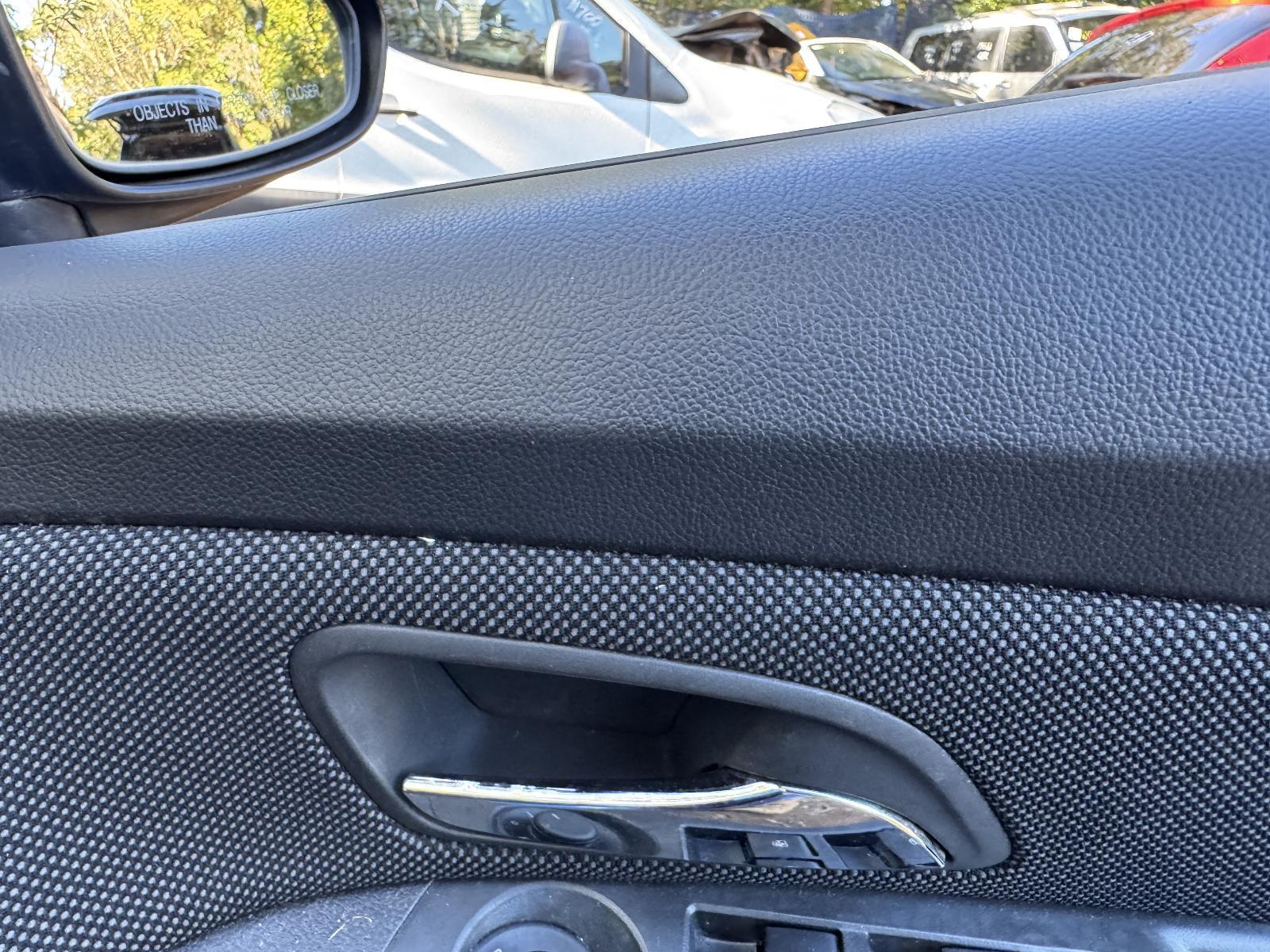 View Auto part Door Handle HOLDEN CRUZE 2011