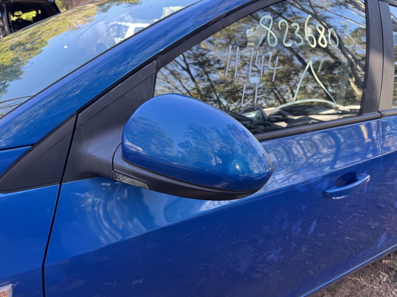 View Auto part Left Door Mirror HOLDEN CRUZE 2011