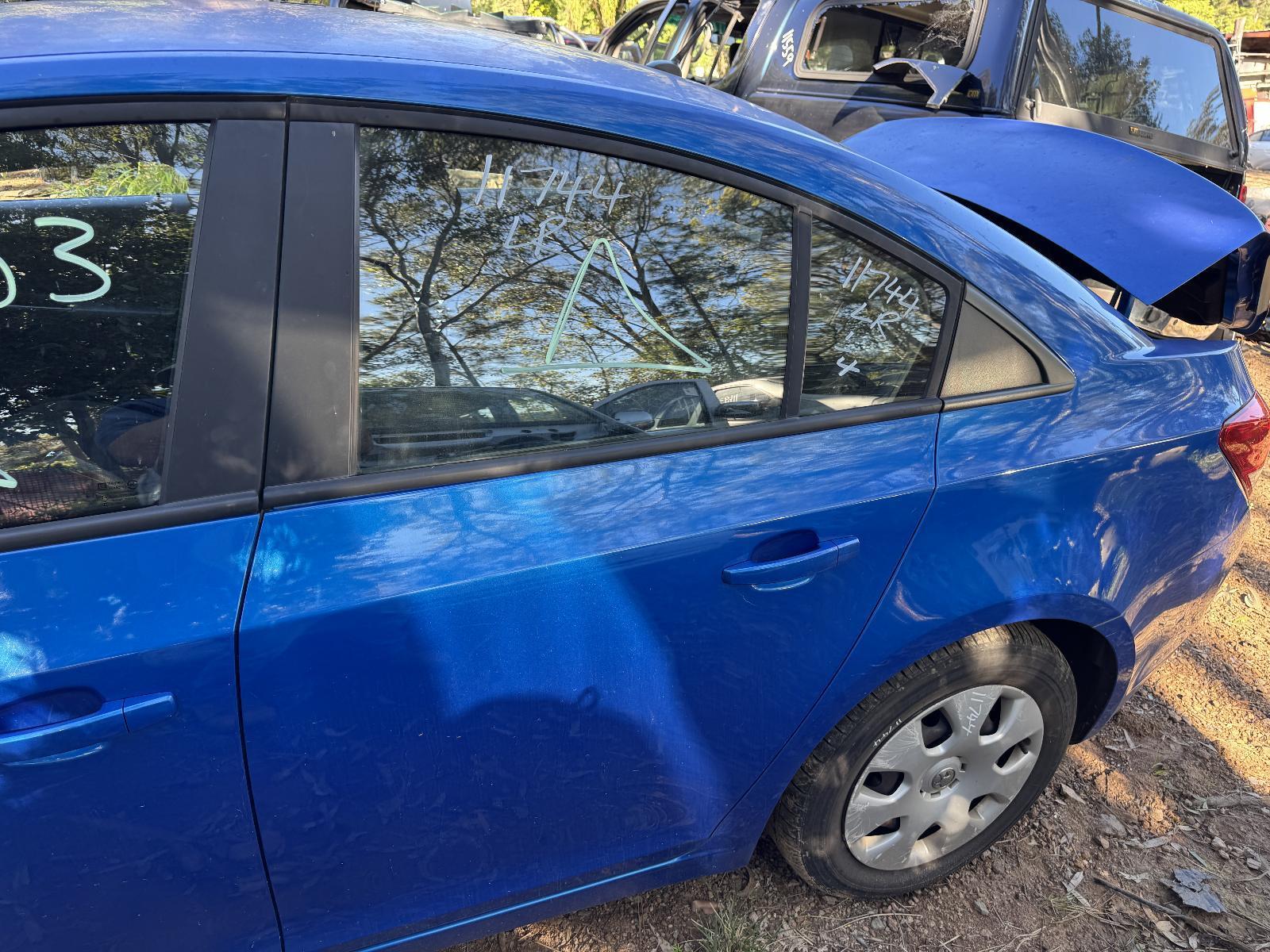 View Auto part Left Rear Door/Sliding HOLDEN CRUZE 2011
