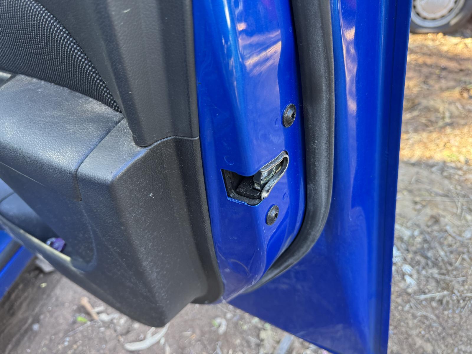 View Auto part Door/Boot/Gate Lock HOLDEN CRUZE 2011