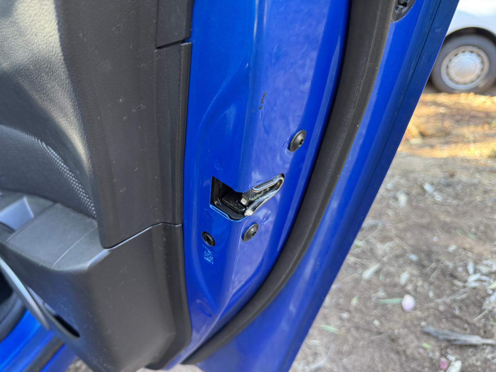 View Auto part Door/Boot/Gate Lock HOLDEN CRUZE 2011