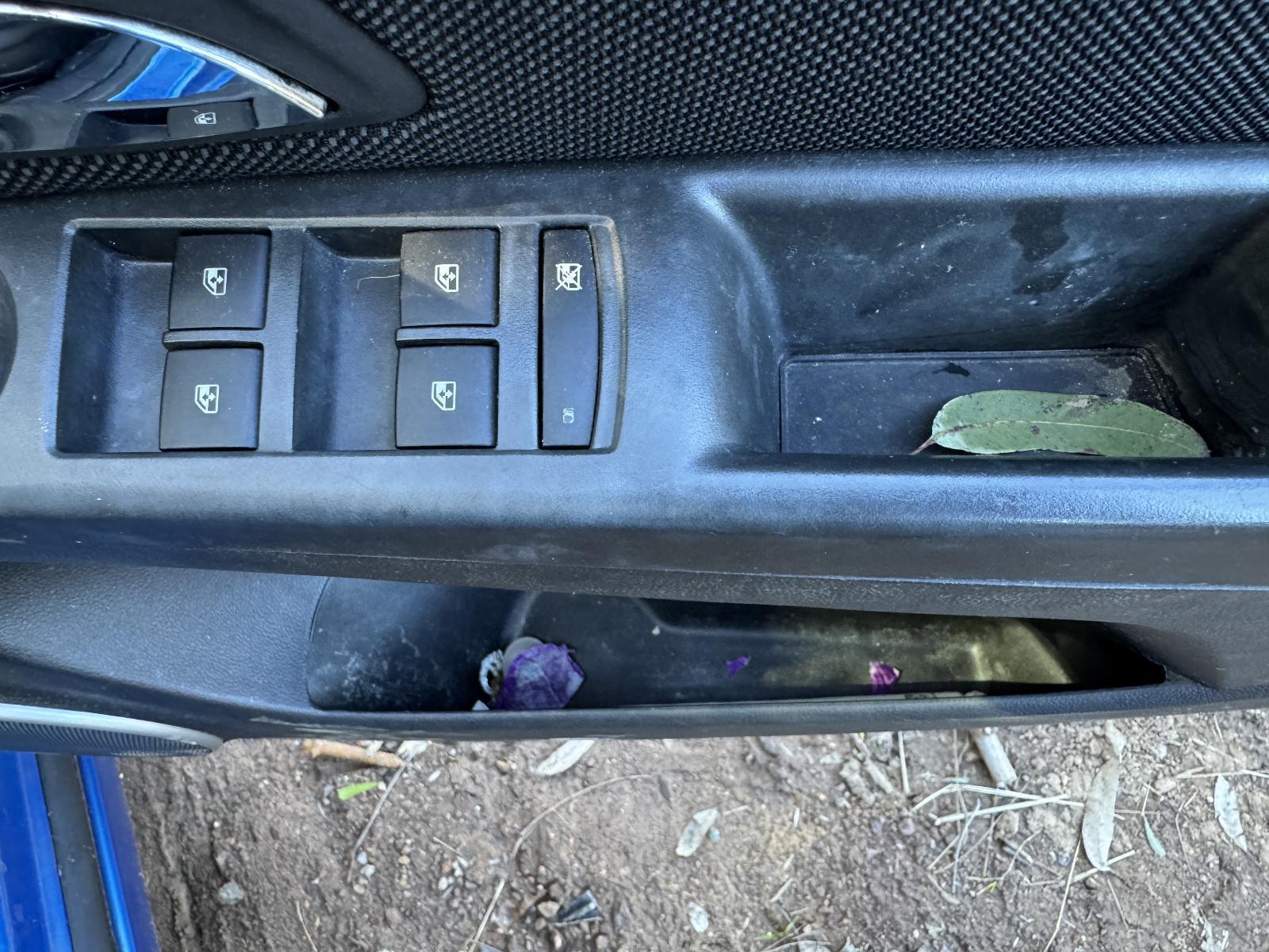 View Auto part Pwr Dr Wind Switch HOLDEN CRUZE 2011