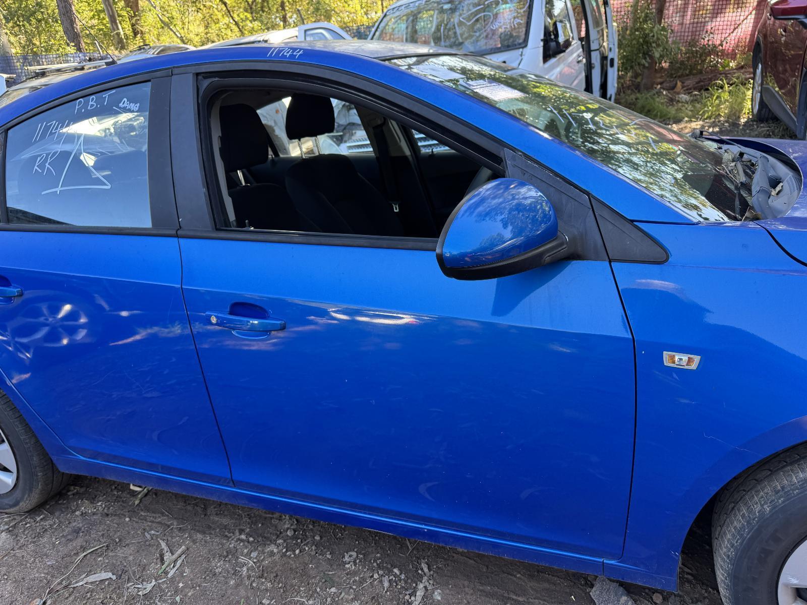 View Auto part Right Front Door HOLDEN CRUZE 2011