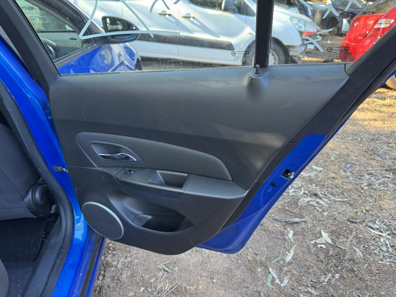 View Auto part Right Rear Wnd Reg/Motor HOLDEN CRUZE 2011
