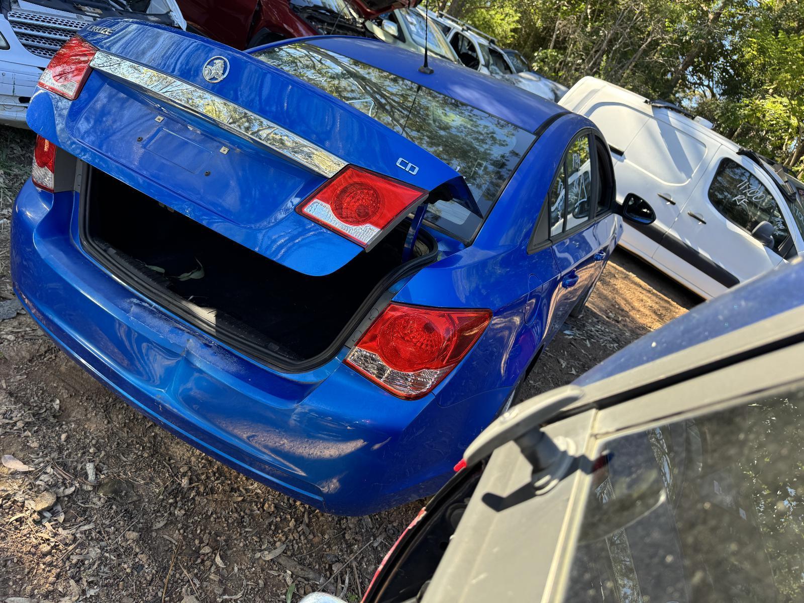 View Auto part Engine HOLDEN CRUZE 2011