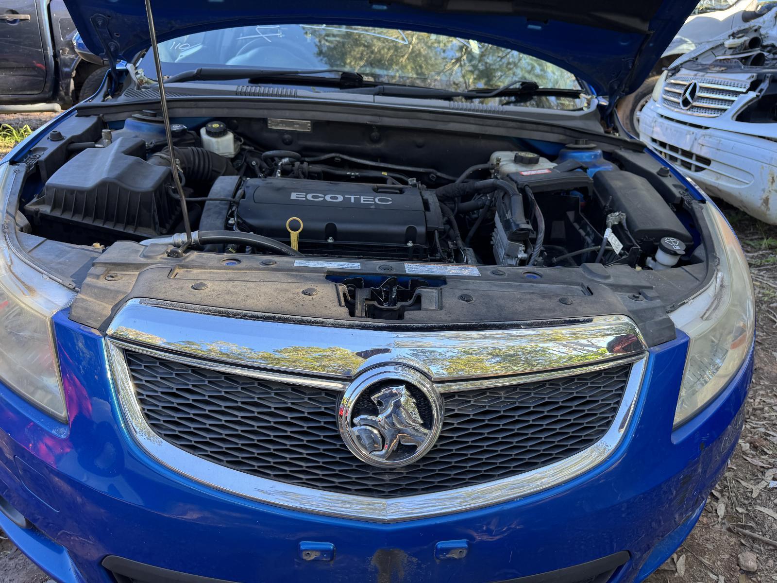 View Auto part Grille HOLDEN CRUZE 2011
