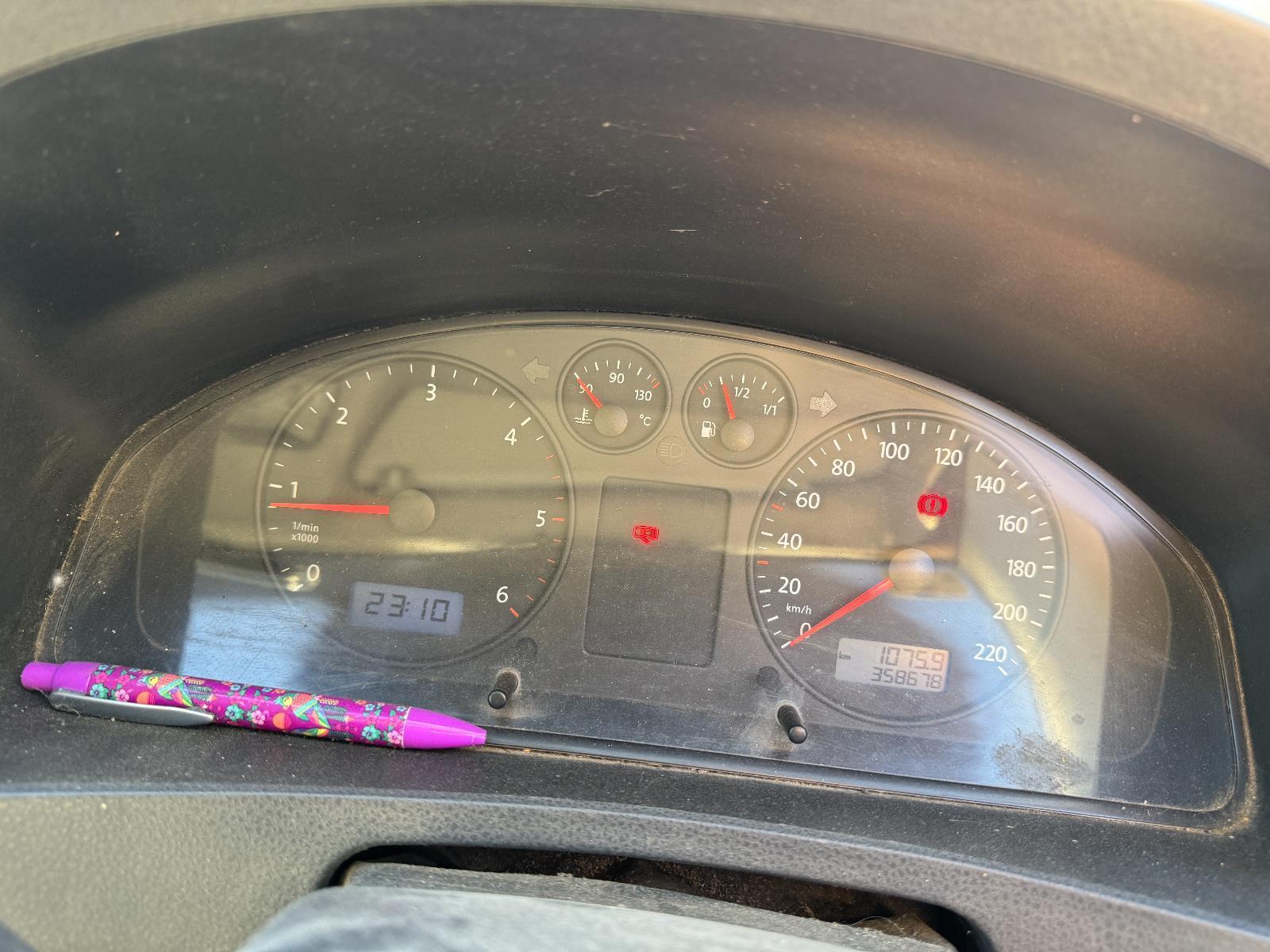 View Auto part Instrument Cluster VOLKSWAGEN TRANSPORTER 2006