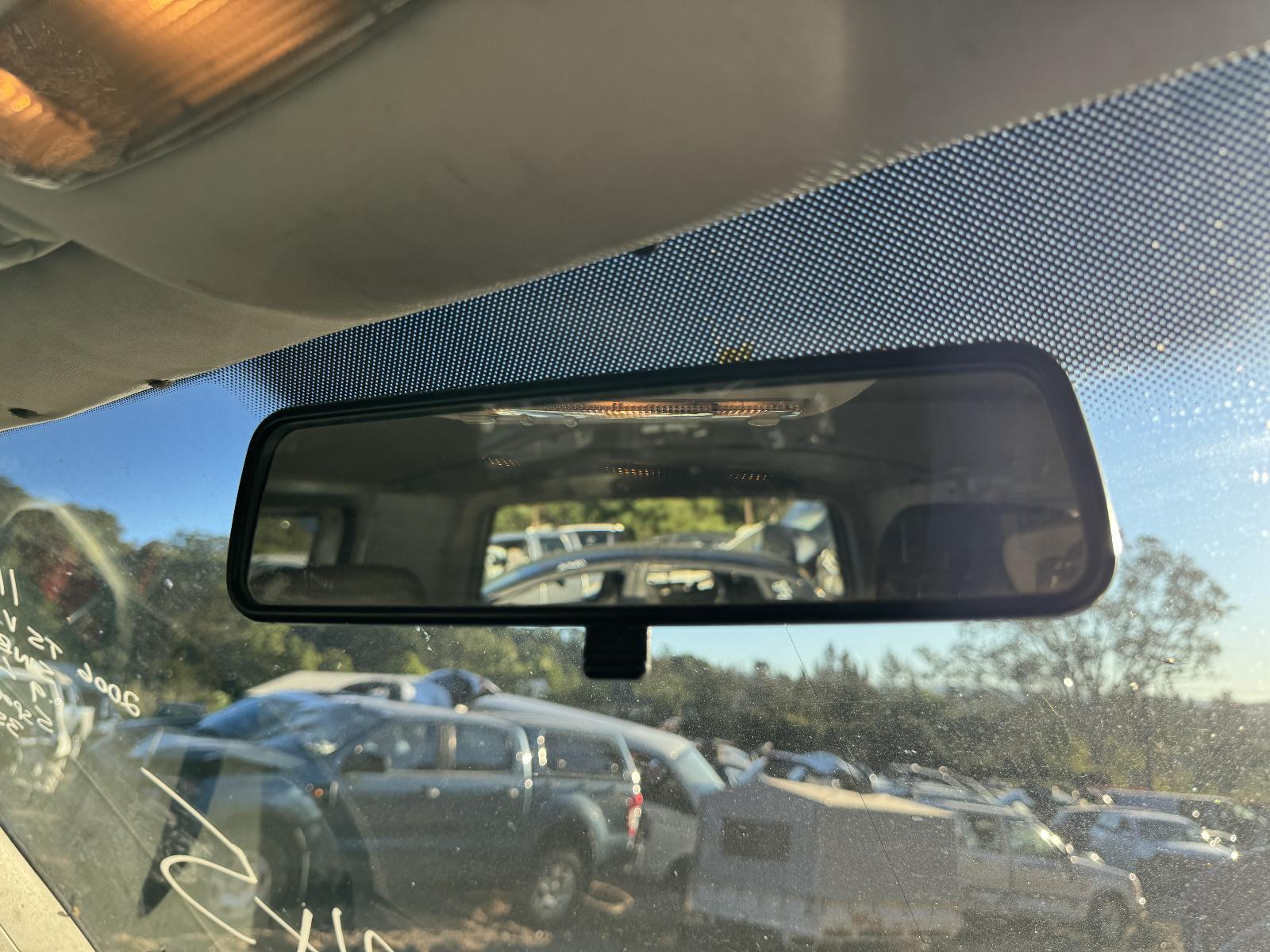 View Auto part Interior Mirror VOLKSWAGEN TRANSPORTER 2006