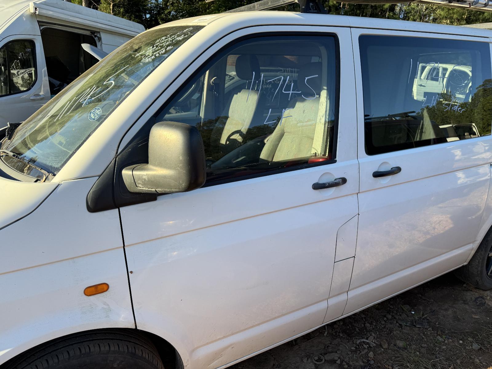 View Auto part Left Front Door VOLKSWAGEN TRANSPORTER 2006