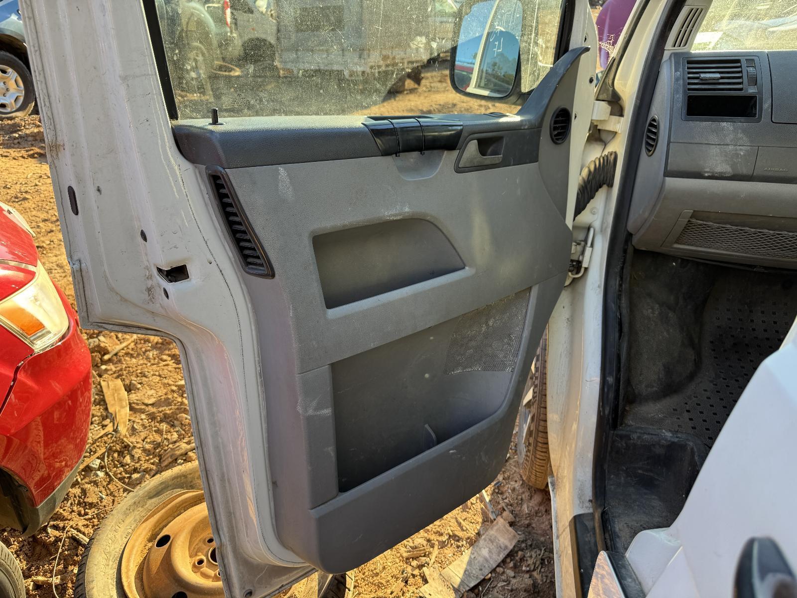 View Auto part Left Front Window Reg/Motor VOLKSWAGEN TRANSPORTER 2006