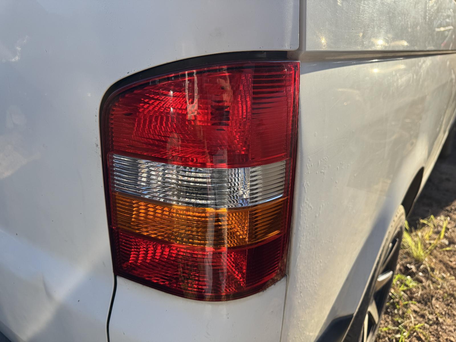 View Auto part Right Taillight VOLKSWAGEN TRANSPORTER 2006