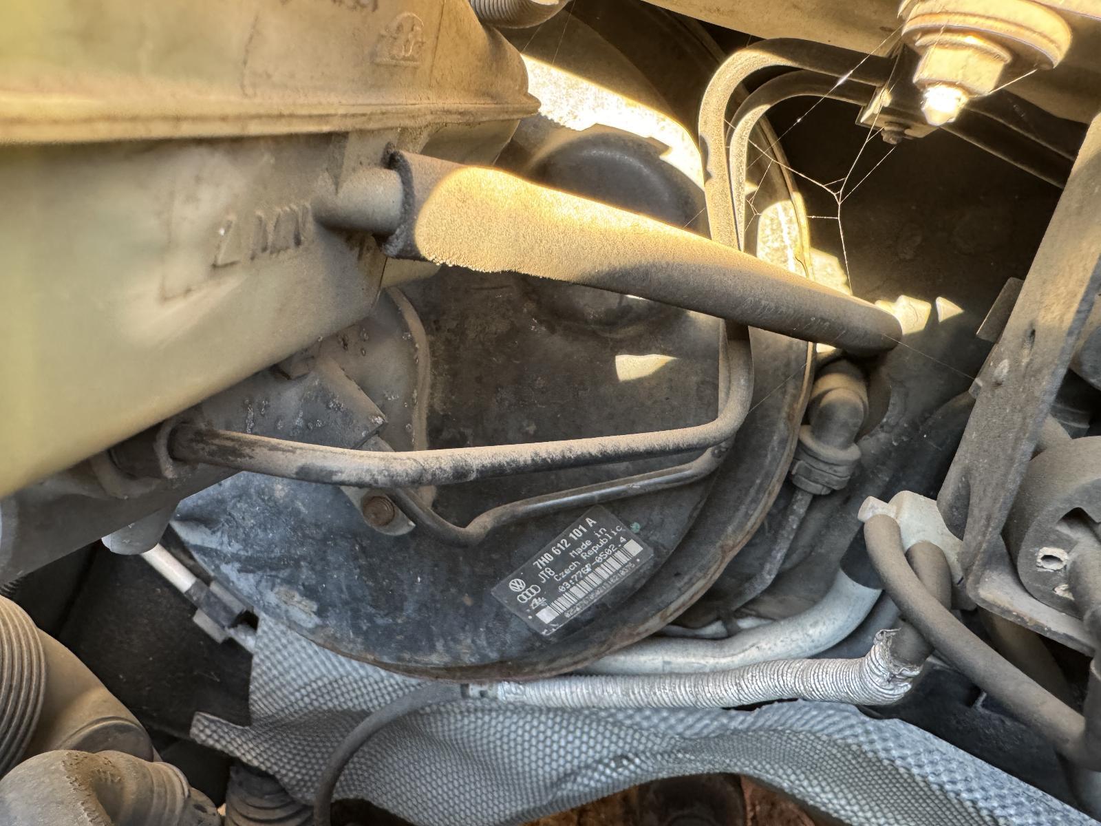 View Auto part Brake Booster VOLKSWAGEN TRANSPORTER 2006