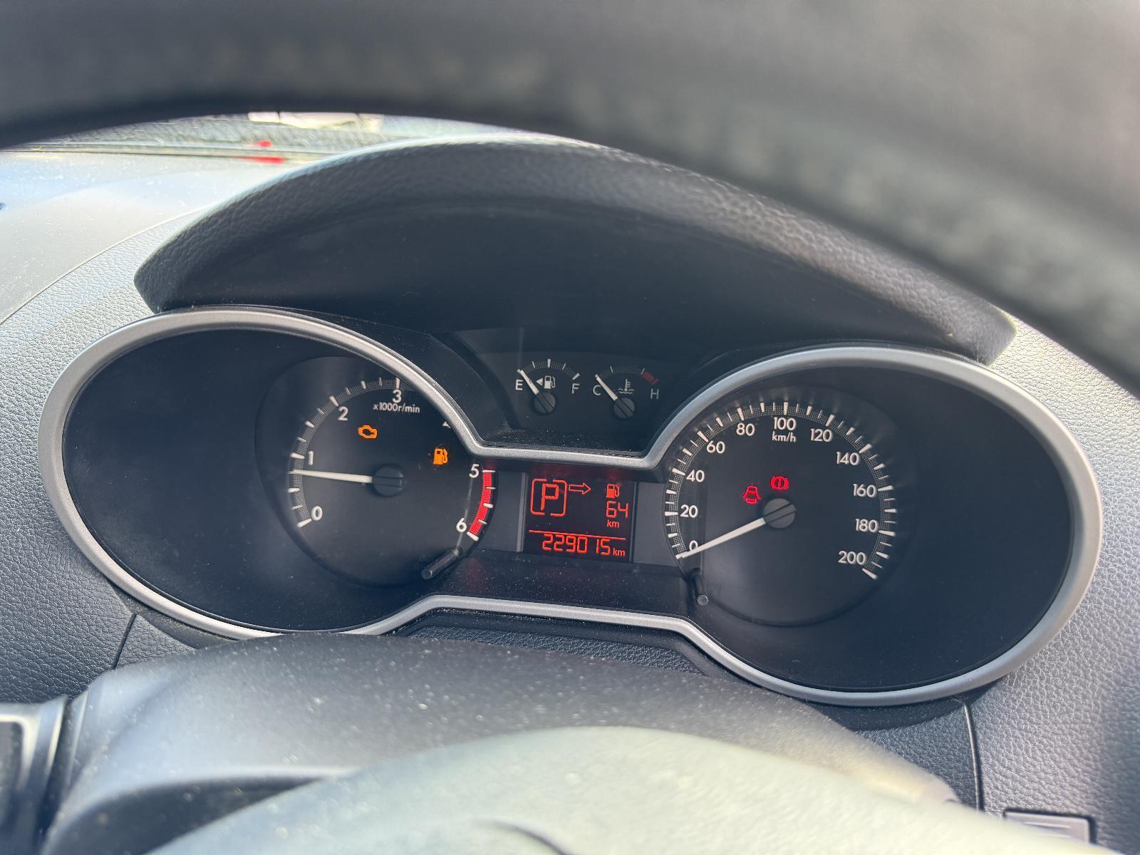 View Auto part Instrument Cluster MAZDA BT50 2012
