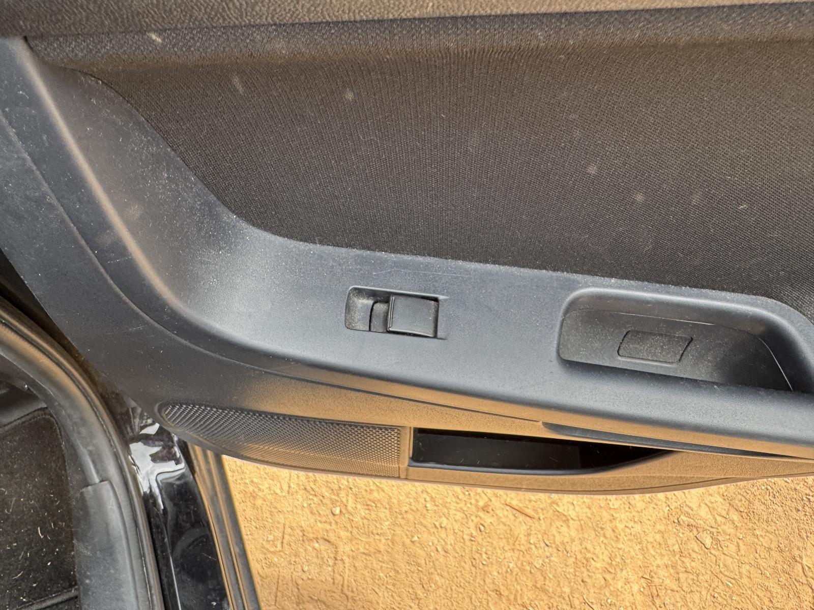 View Auto part Pwr Dr Wind Switch MITSUBISHI LANCER 2010