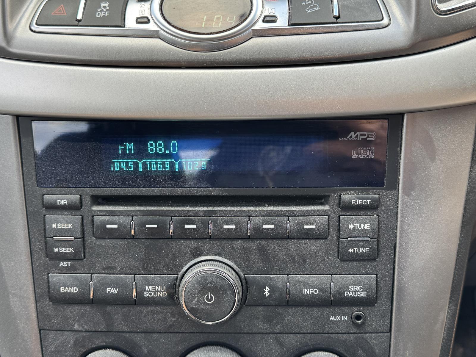 View Auto part Radio/Cd/Dvd/Sat/Tv HOLDEN CAPTIVA 2012