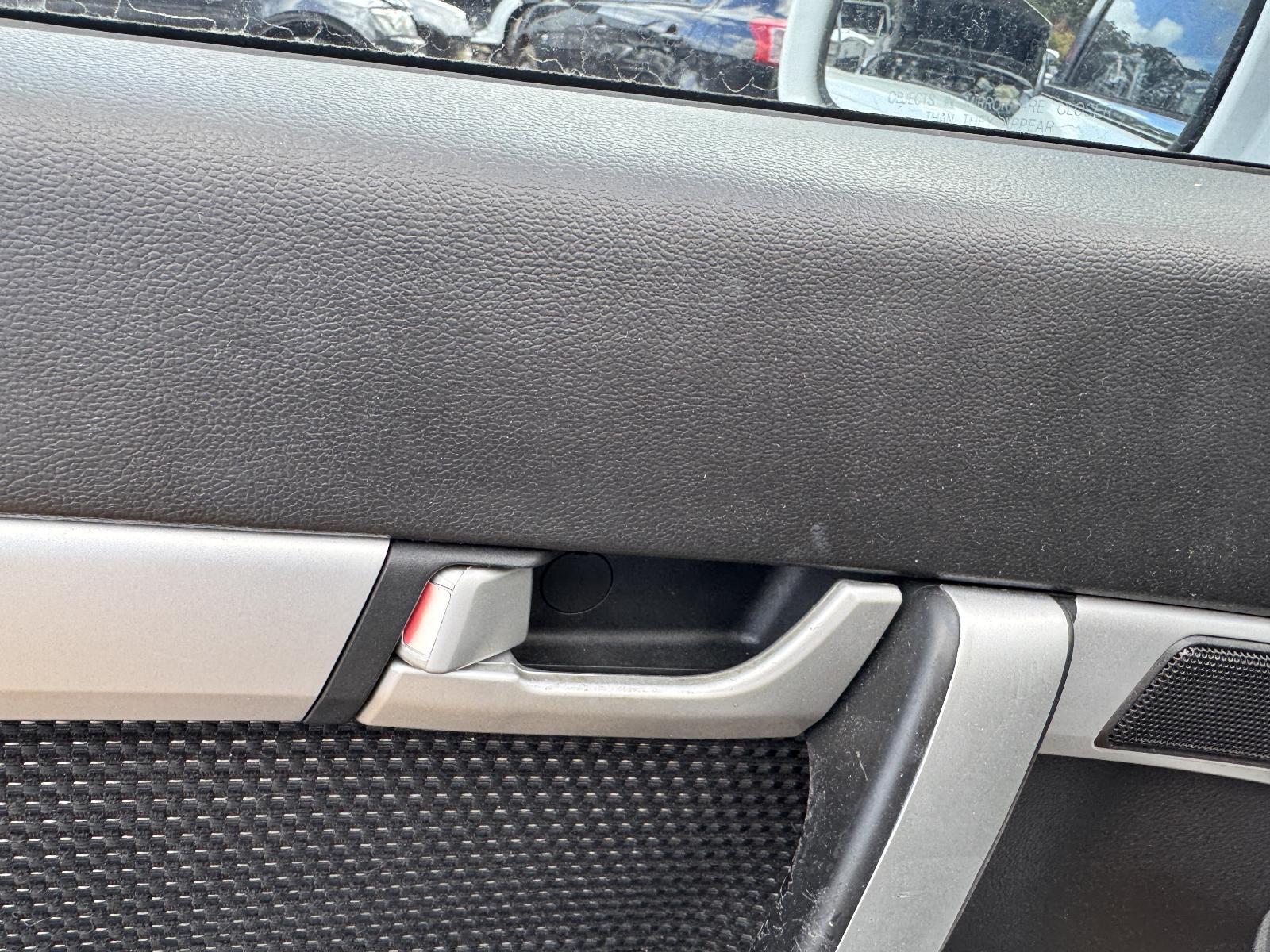 View Auto part Door Handle HOLDEN CAPTIVA 2012