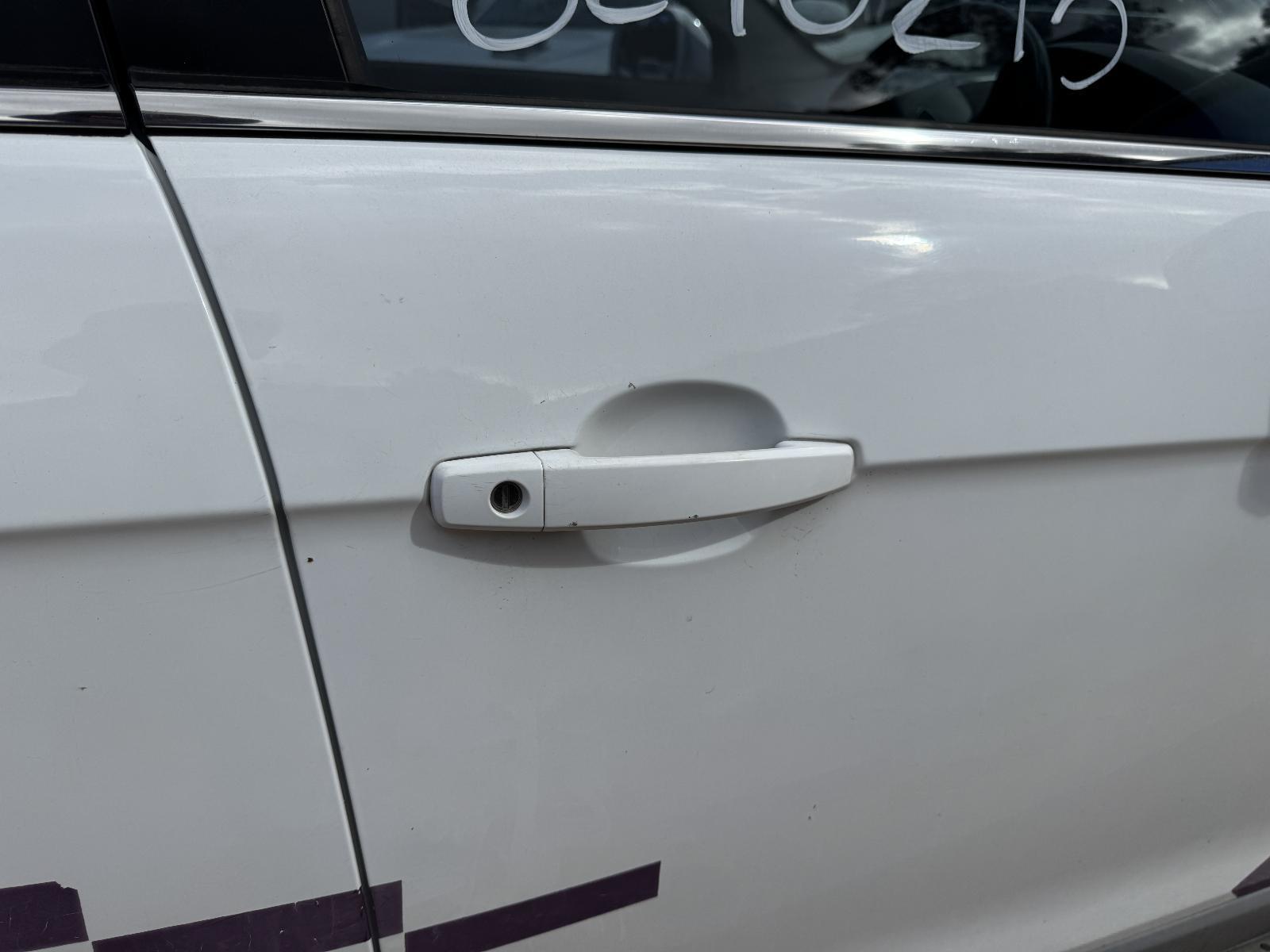 View Auto part Door Handle HOLDEN CAPTIVA 2012