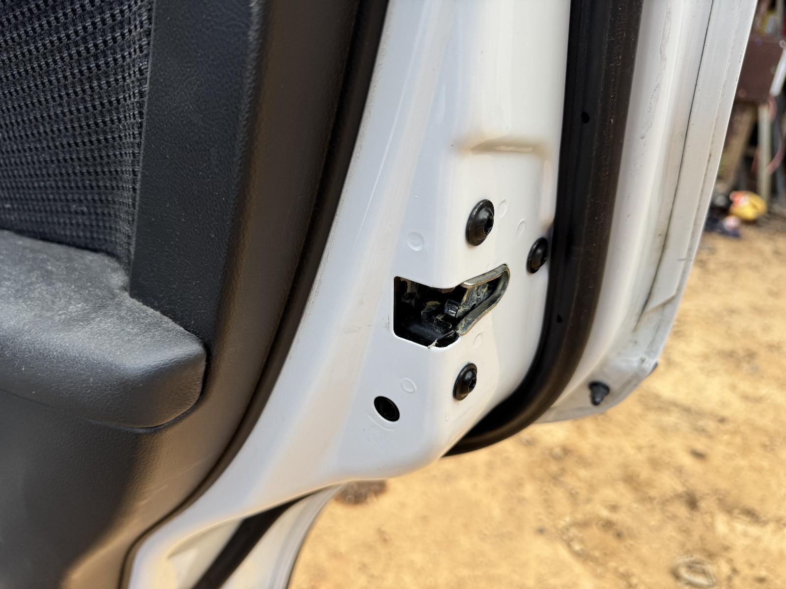 View Auto part Door/Boot/Gate Lock HOLDEN CAPTIVA 2012
