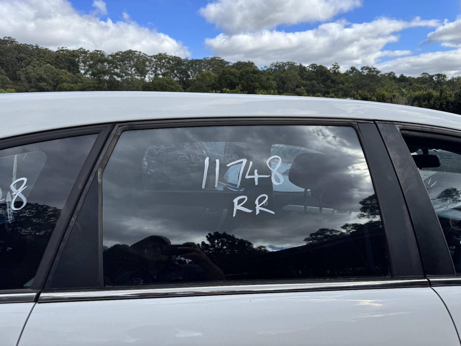 View Auto part Right Rear Door Window HOLDEN CAPTIVA 2012