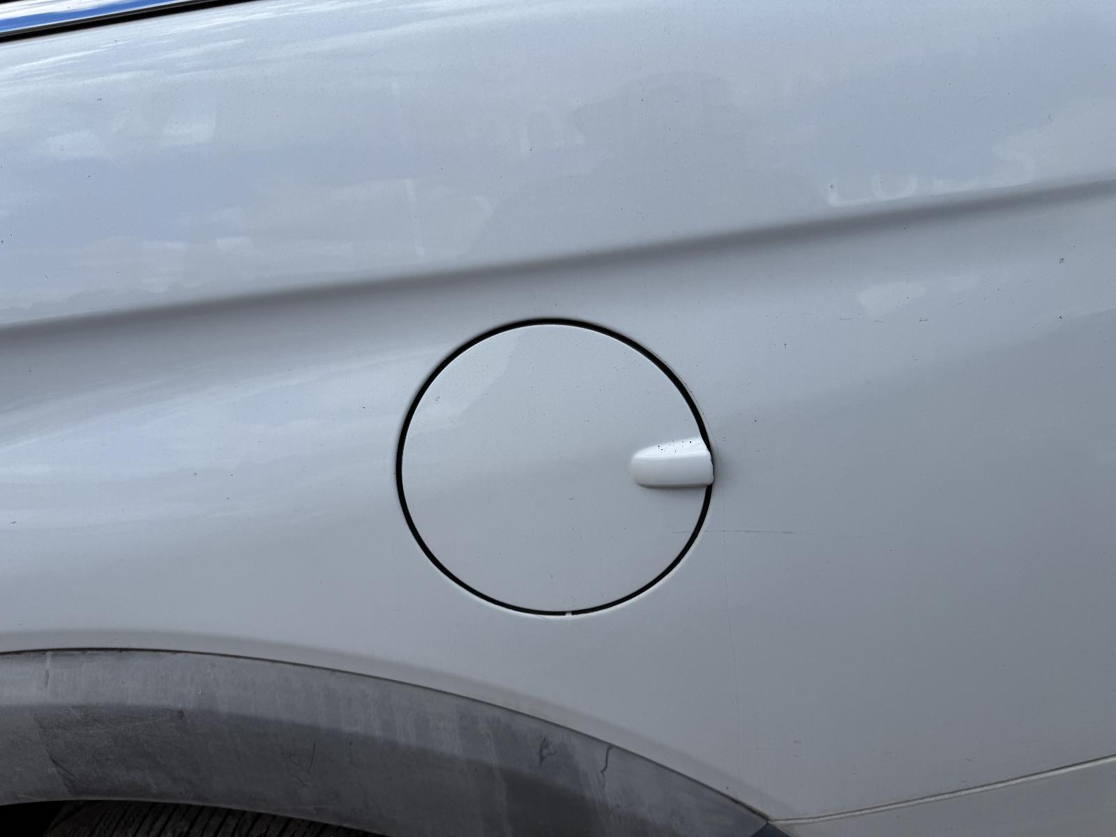 View Auto part Fuel Door / Filler HOLDEN CAPTIVA 2012