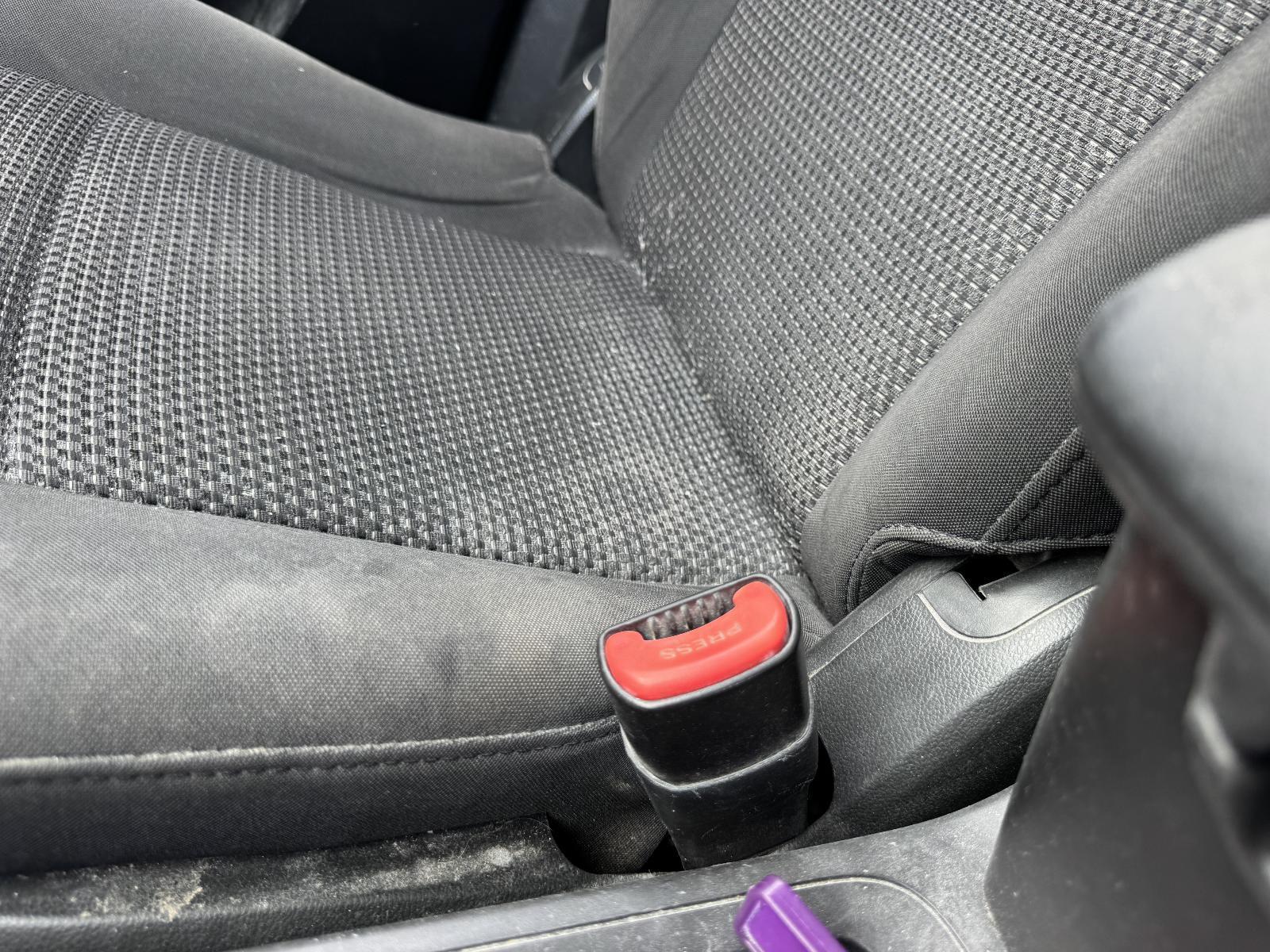 View Auto part Seatbelt/Stalk HOLDEN CAPTIVA 2012