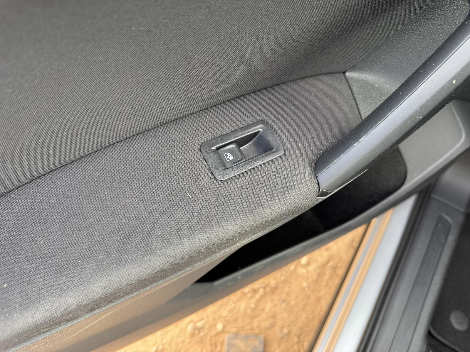 View Auto part Pwr Dr Wind Switch VOLKSWAGEN TIGUAN 2022