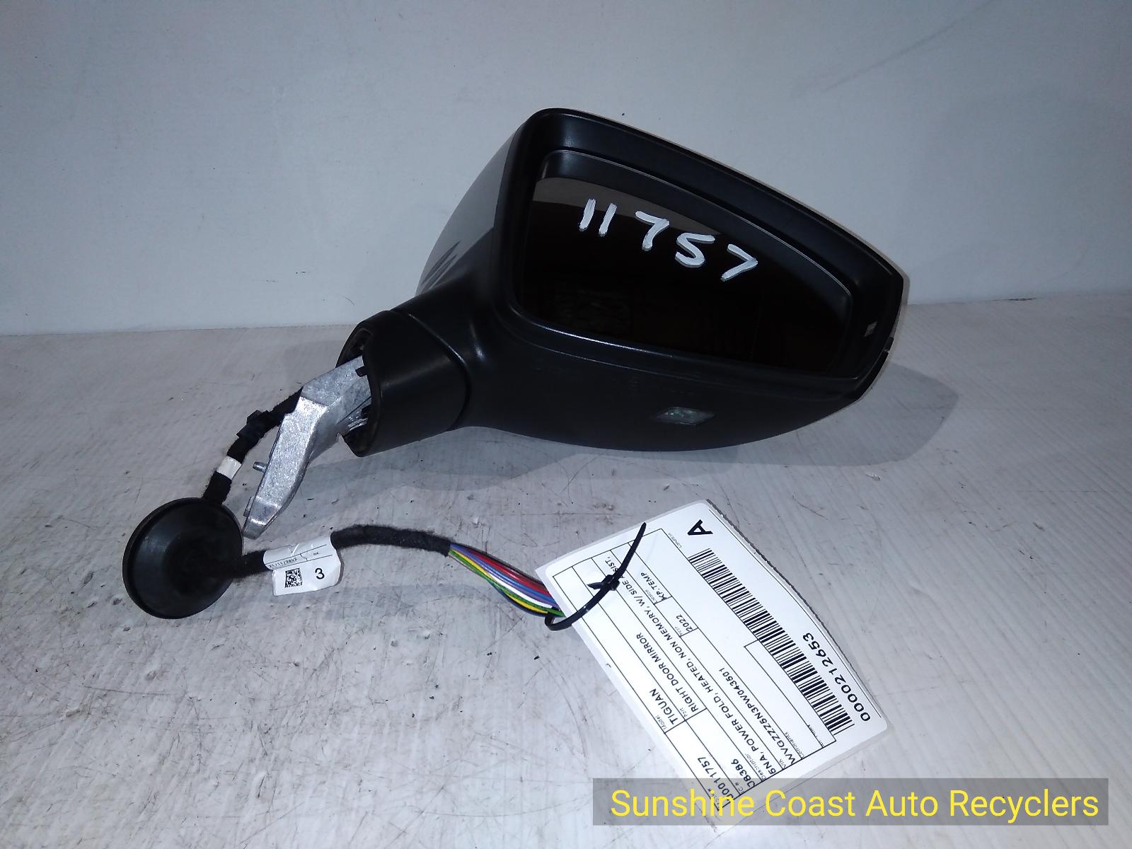 View Auto part Right Door Mirror VOLKSWAGEN TIGUAN 2022