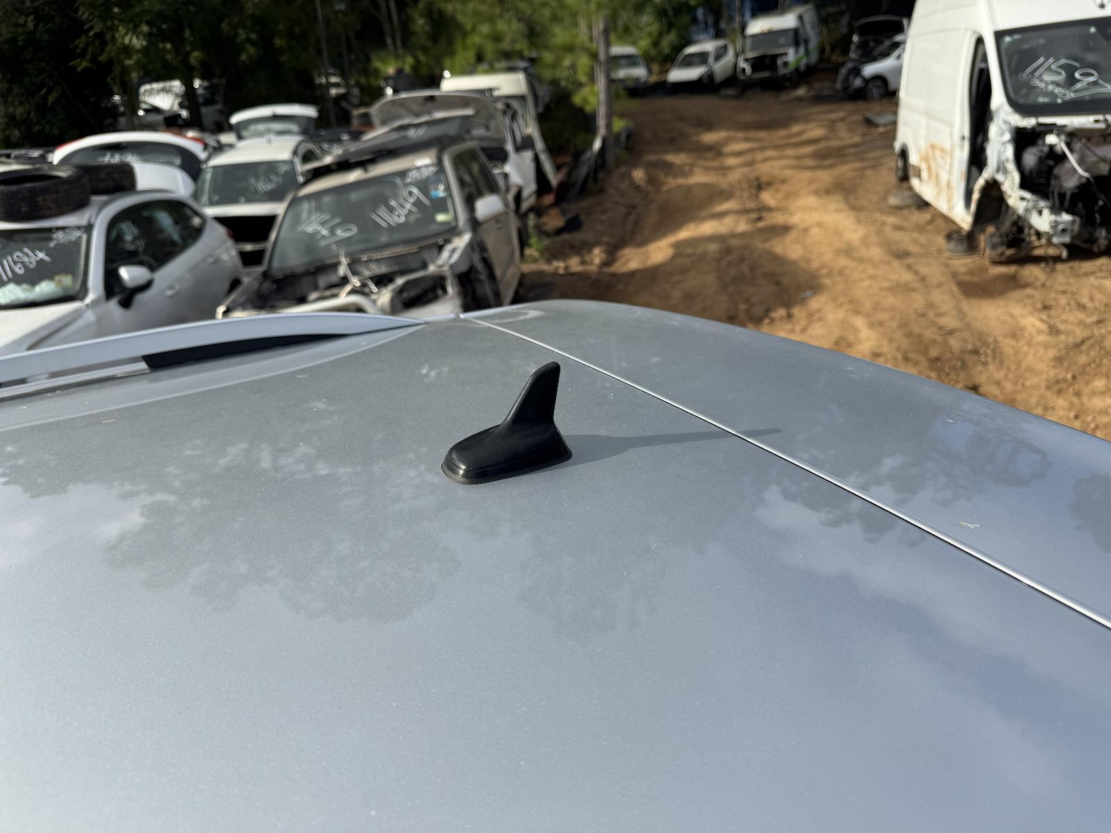 View Auto part Antenna VOLKSWAGEN TIGUAN 2022