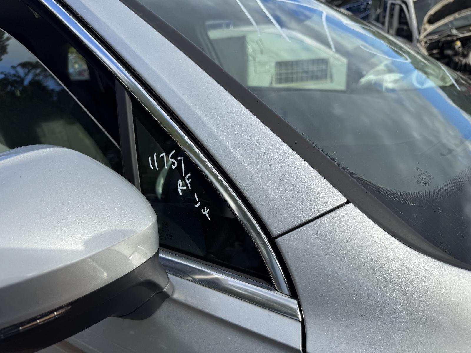 View Auto part Right Front 1/4 Door Glass VOLKSWAGEN TIGUAN 2022
