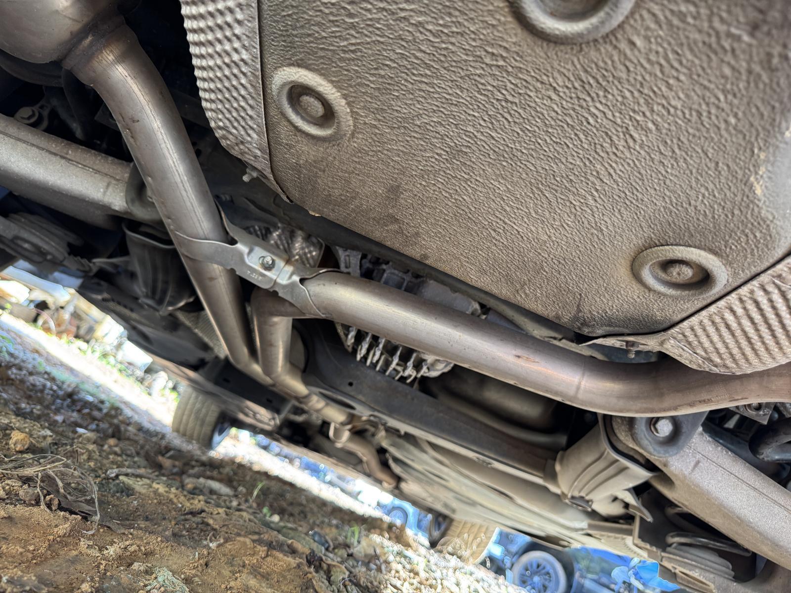 View Auto part R Beam/Cradle/Xmembr AUDI Q5 2011