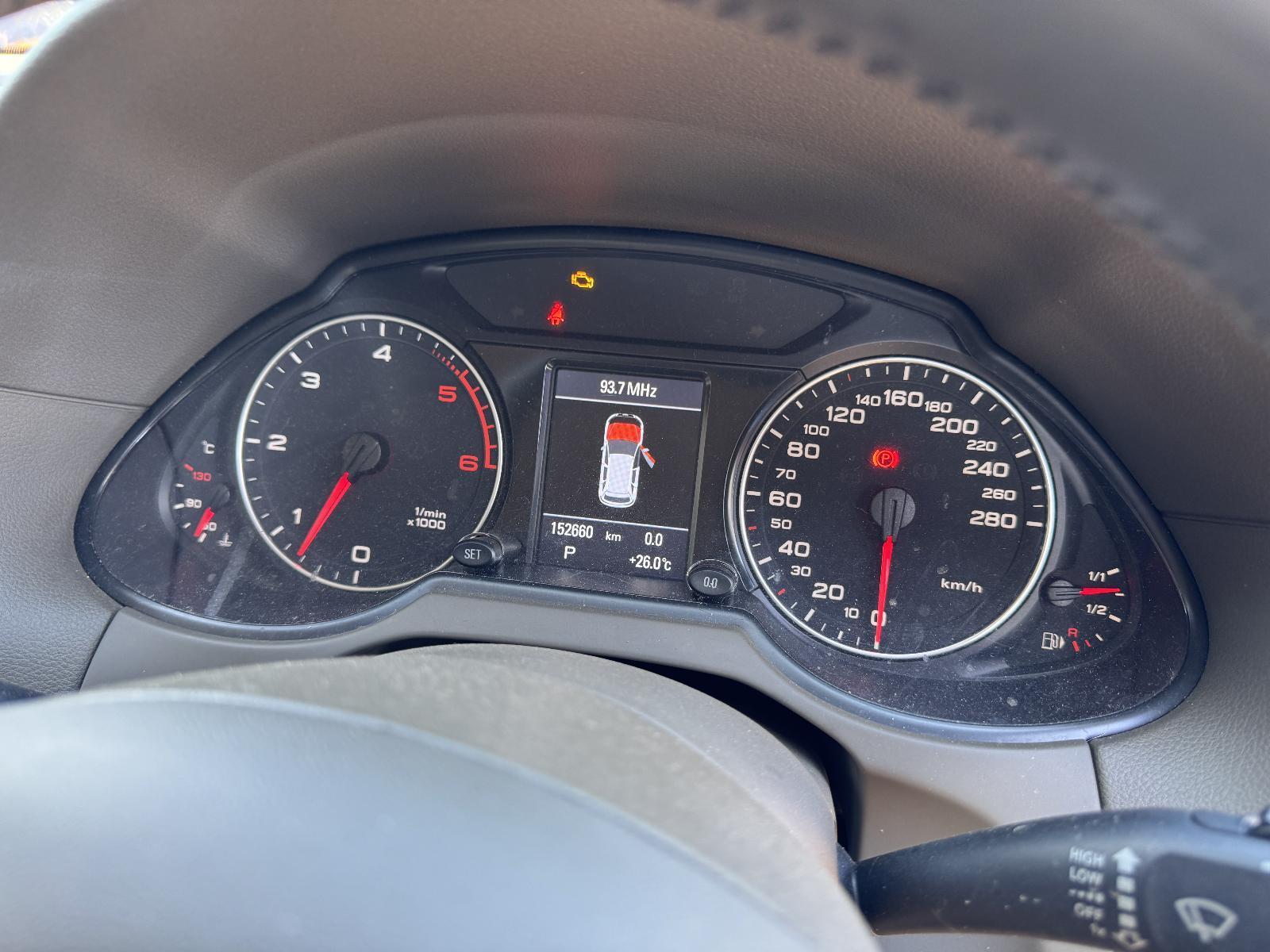 View Auto part Instrument Cluster AUDI Q5 2011