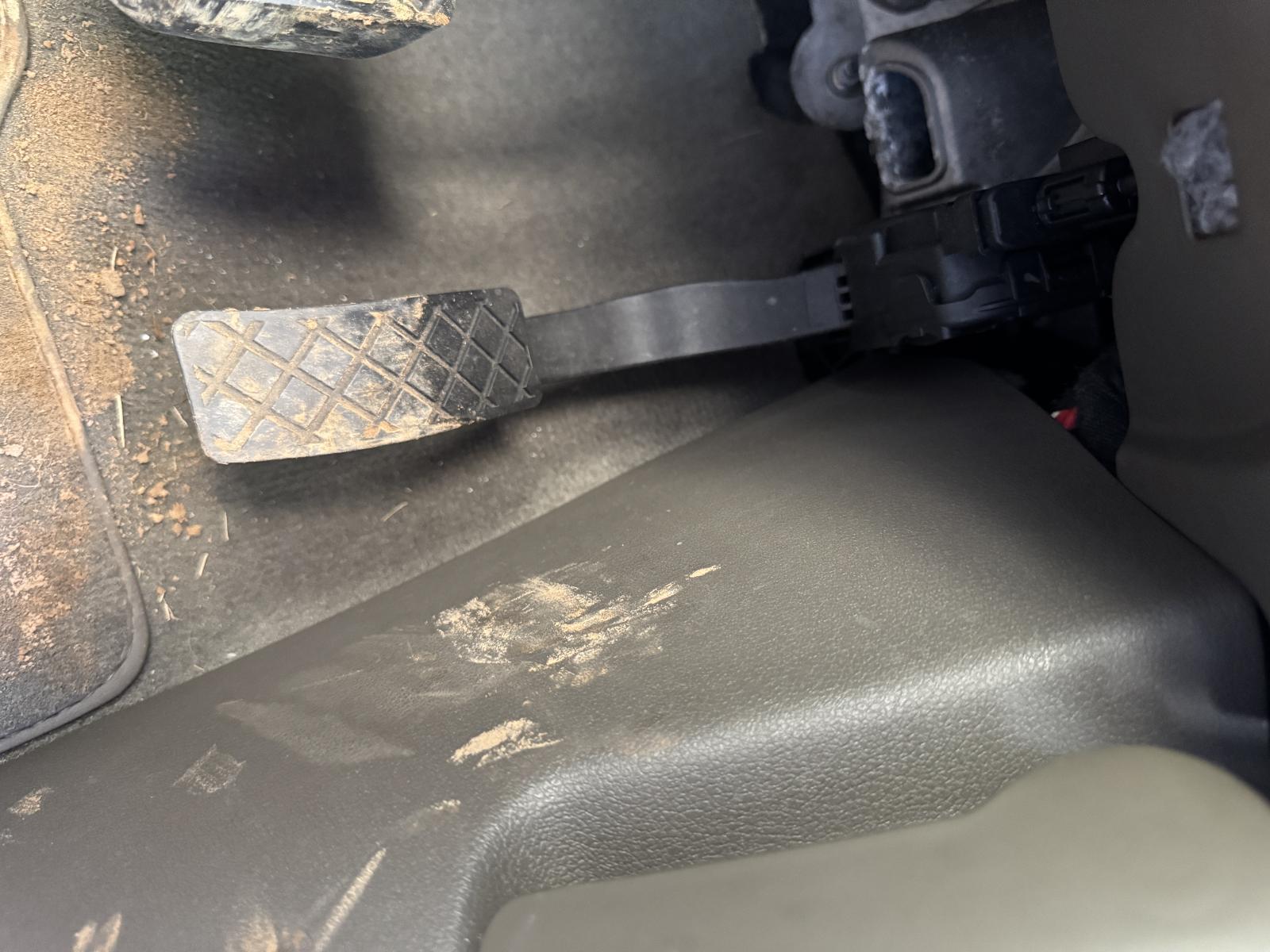 View Auto part Pedal Assembly AUDI Q5 2011