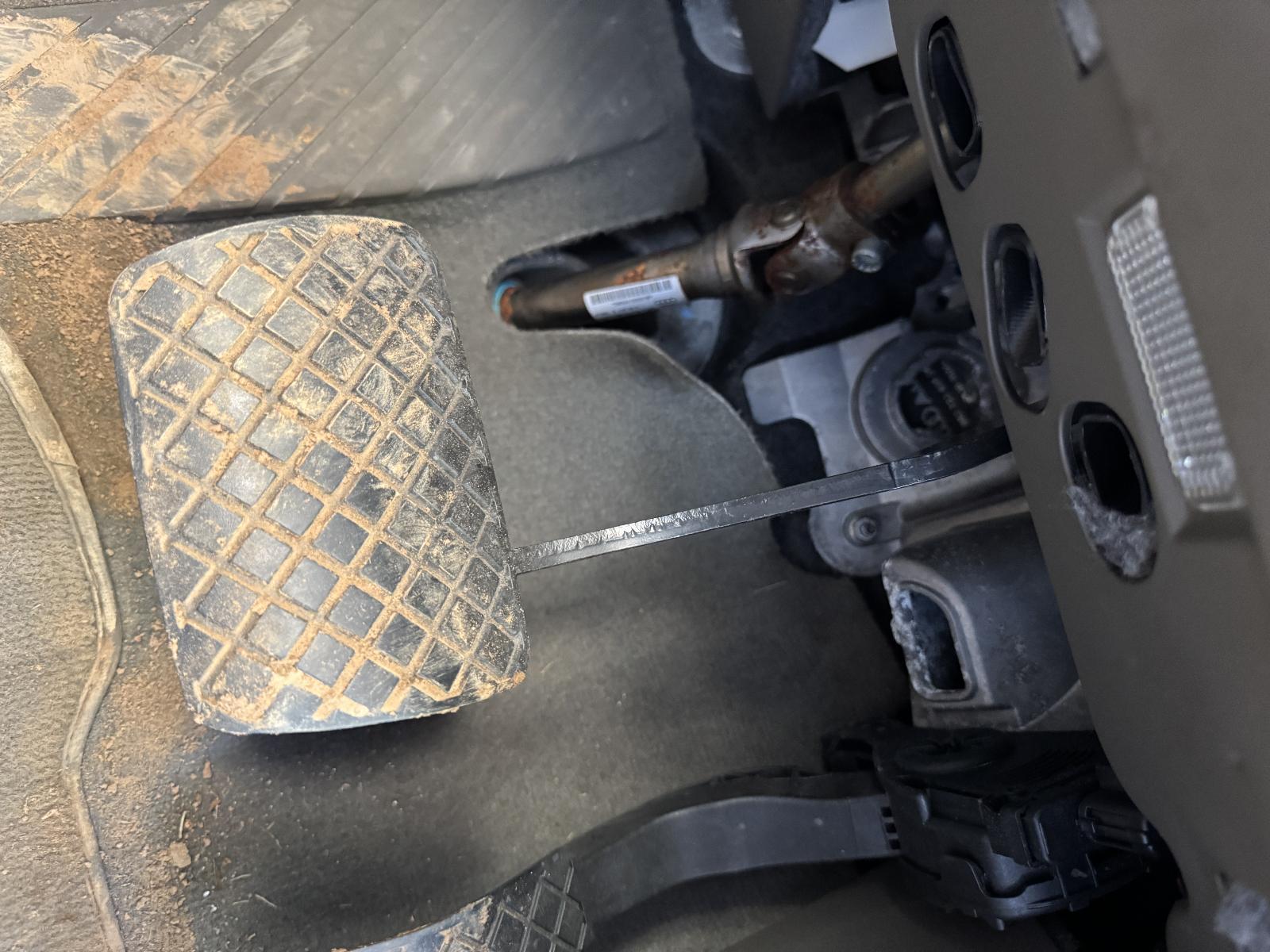 View Auto part Pedal Assembly AUDI Q5 2011
