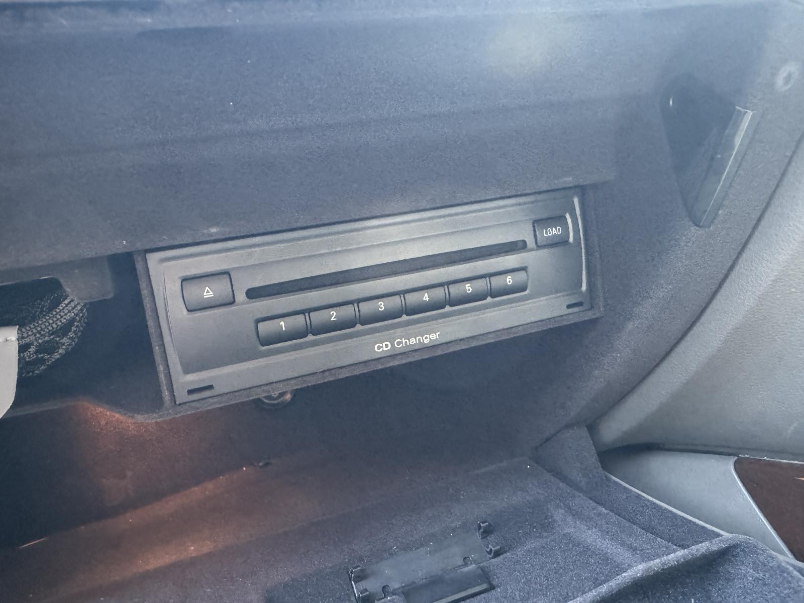 View Auto part Radio/Cd/Dvd/Sat/Tv AUDI Q5 2011