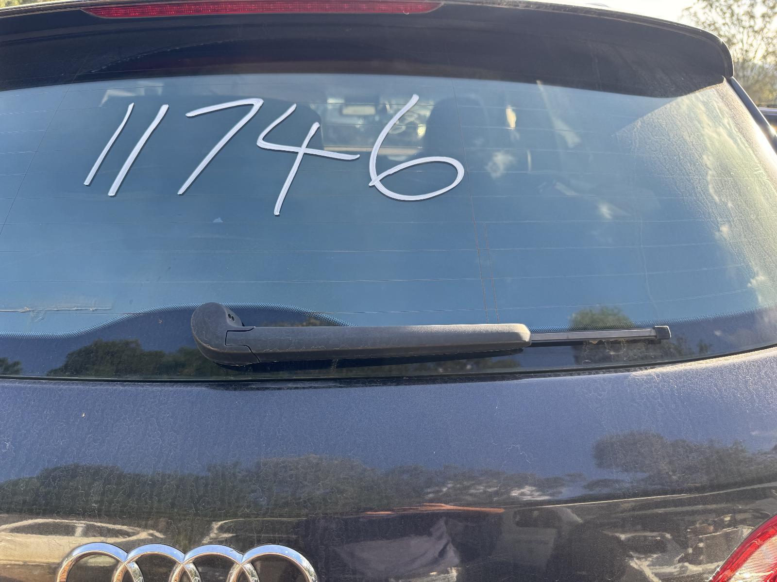 View Auto part Wiper Arm AUDI Q5 2011