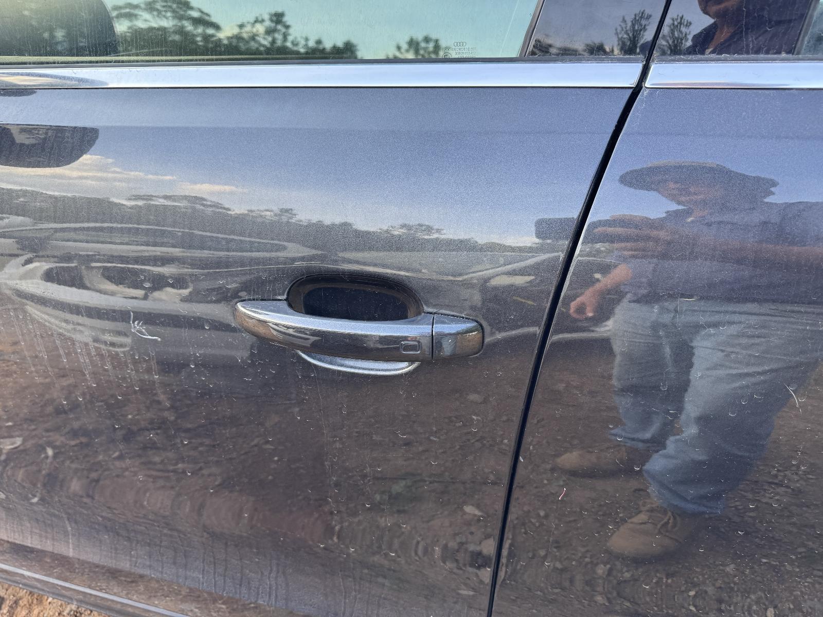 View Auto part Door Handle AUDI Q5 2011