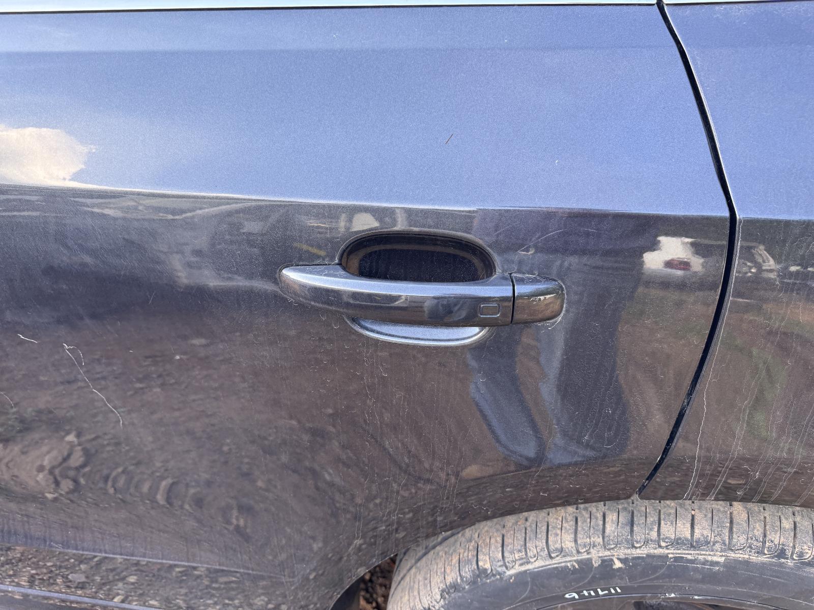 View Auto part Door Handle AUDI Q5 2011